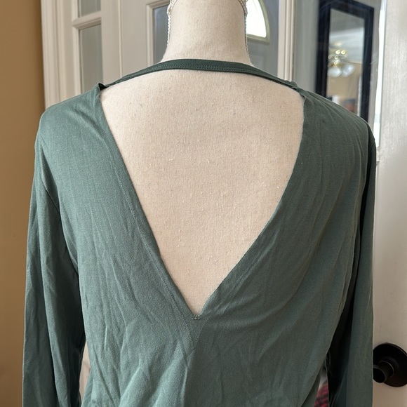 Reebok long sleeve - Picture 4 of 5